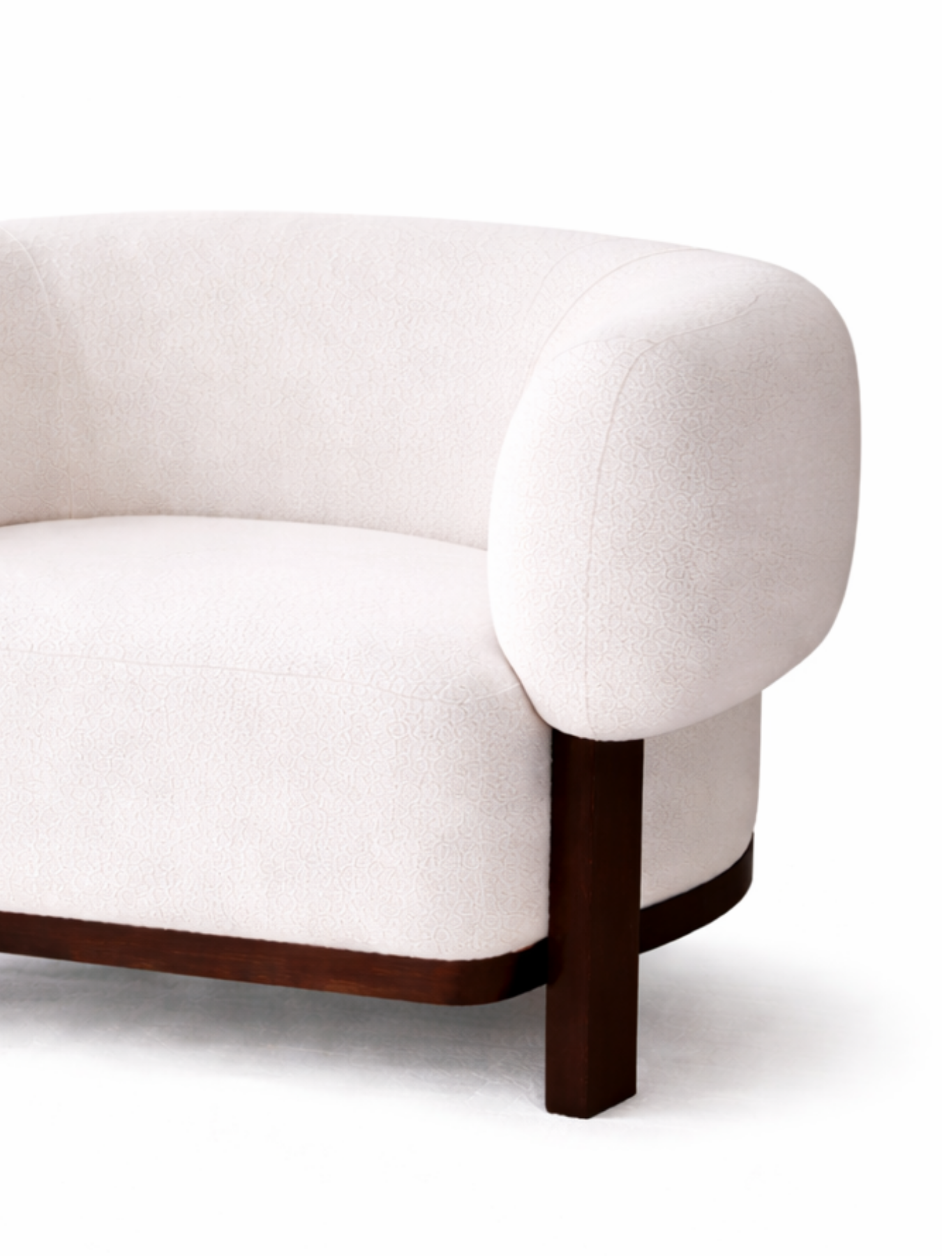Zenis Lounge Chair