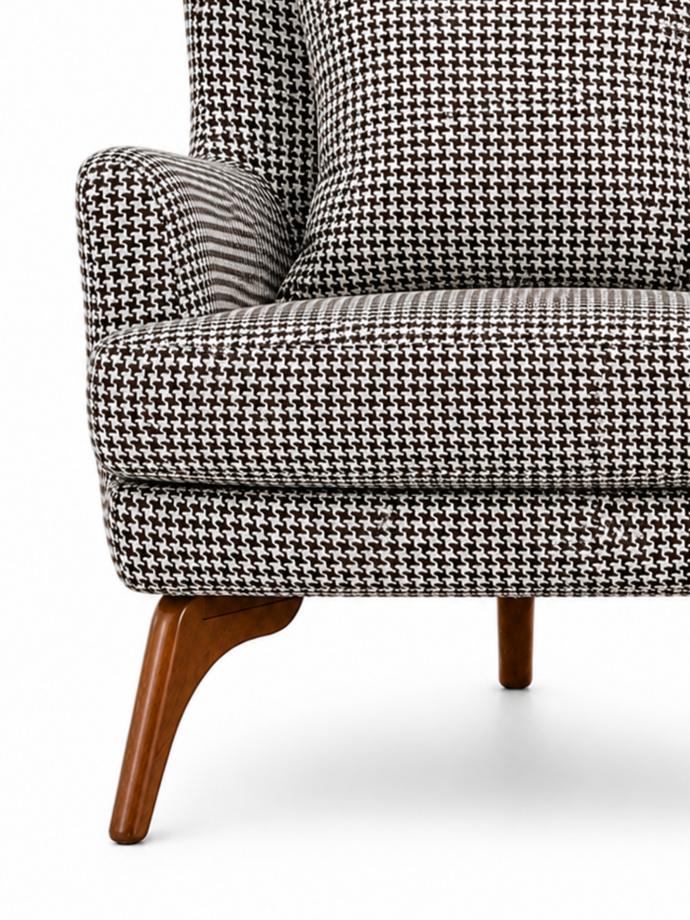 Wingback Accent Chai
