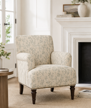 Vilo Armchair