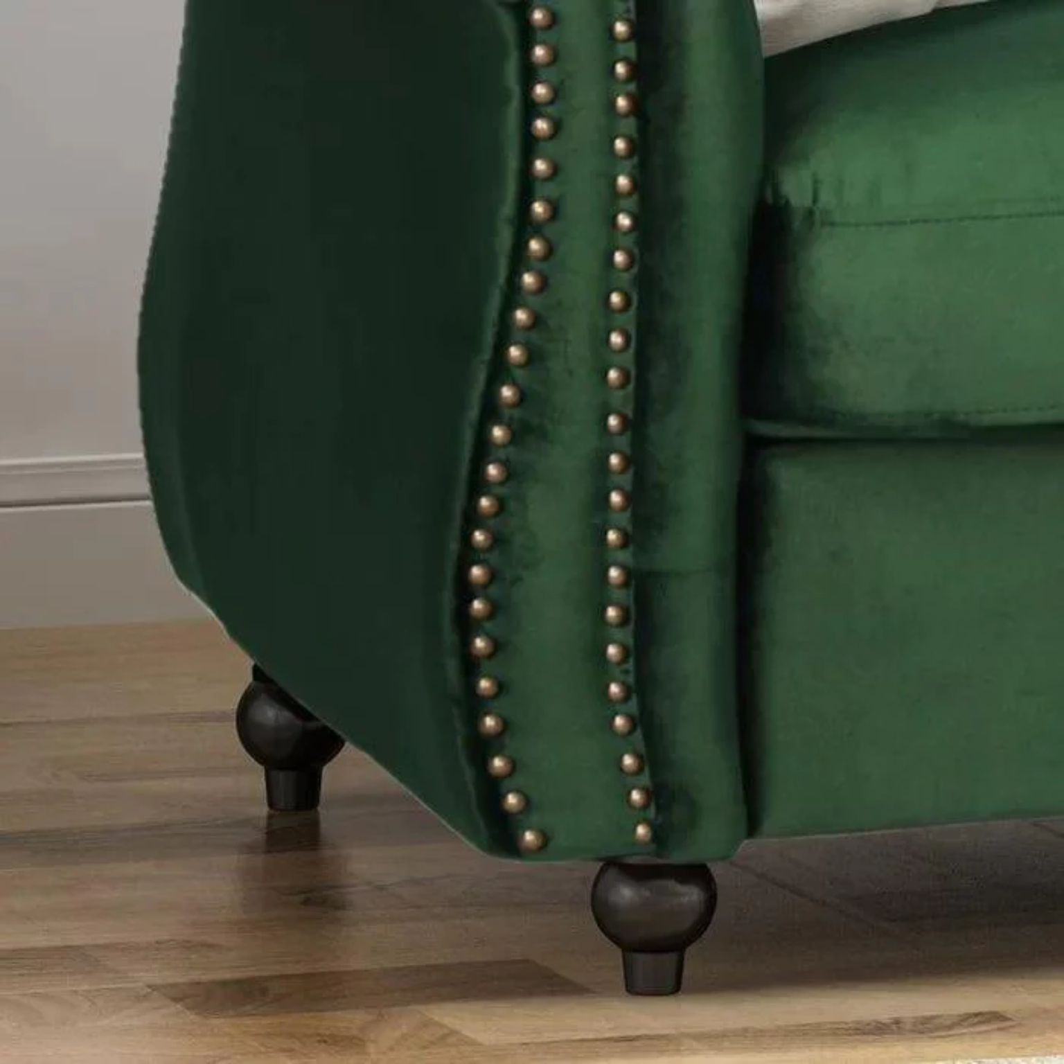 Glidden 3 Seater Chesterfield Sofa