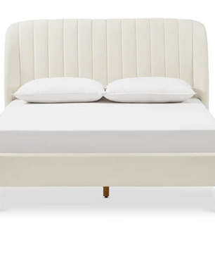 Lexi Tufted Bed