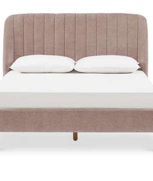 Lexi Tufted Bed