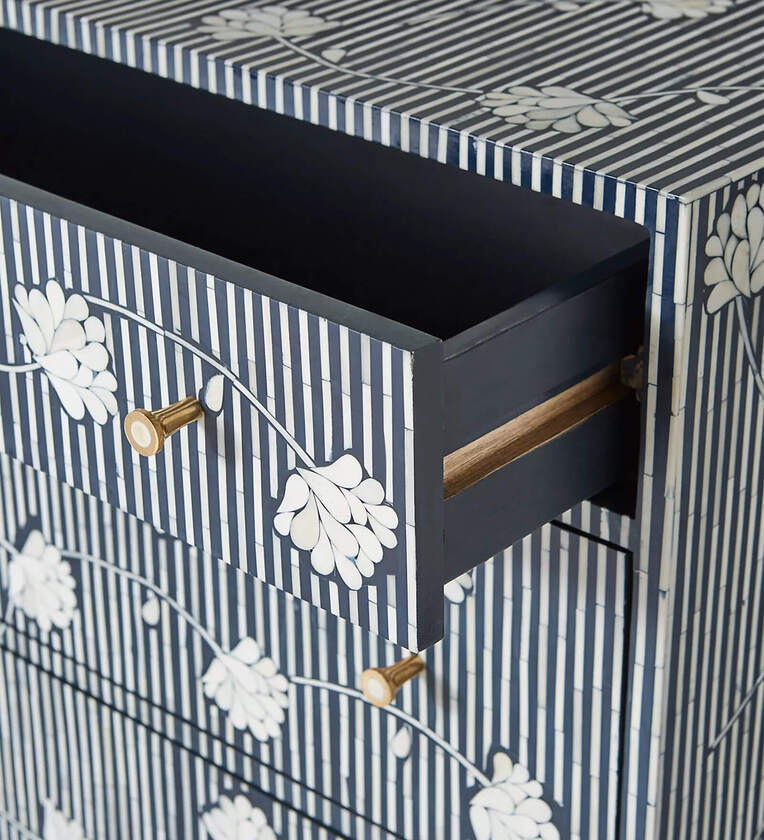 Inlay Chest of Drawer