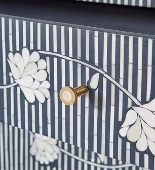 Inlay Chest of Drawer